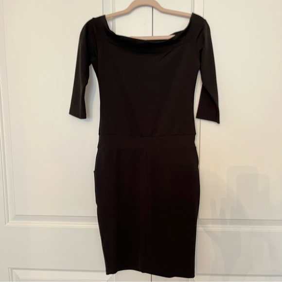 Black fitted dress - size small - Picture 2 of 9